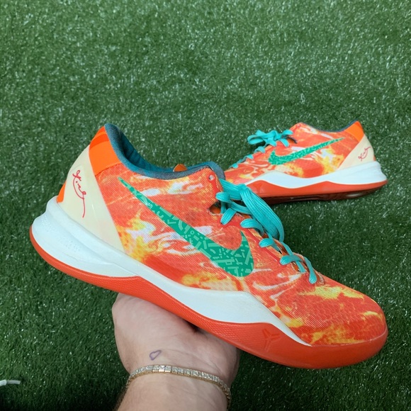 kobe 8 area 72